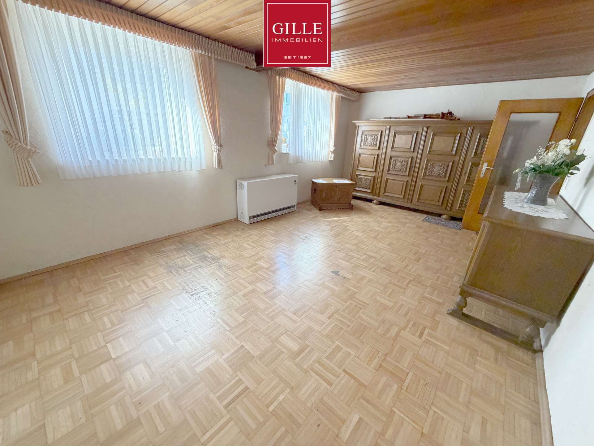 Immobilie in Grevenbroich - Großzügiges Einfamilienhaus in Grevenbroich-Gustorf, mit viel Platz zur Selbstentfaltung - Bild 9