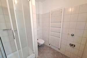 Renovierte 2-Zimmer-Wohnung im 1. OG mit Dusche in Bremerhaven-Lehe! – Bütteler Straße 23, 27568 Lehe, Bremerhaven – Vorschaubild 7