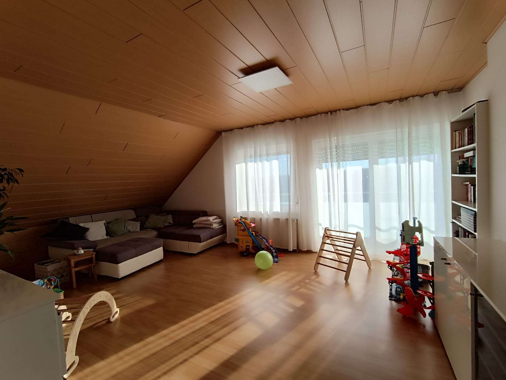 Immobilie in Unzenberg - Geräumiges 8-Zimmer-Haus mit Garage in Unzenberg - Bild 10