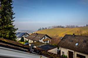Einfamilienhaus in ruhiger Wohnlage mit Garten, Balkon, Terrasse und schöner Aussicht – Die vollständige Adresse der Immobilie erhältst du vom Anbieter., 77886 Lauf – Vorschaubild 6