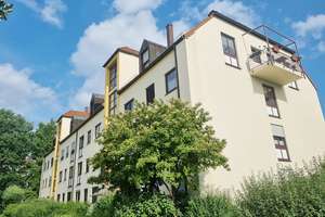 RUHIG UND MITTEN IM GRÜNEN GELEGENES IDYLL - MIT GROSSEM SONNENBALKON! – Die vollständige Adresse der Immobilie erhältst du vom Anbieter., 1157 Cotta (Stadtteil), Dresden – Vorschaubild 4