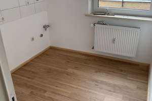 Helle 2-Zimmer-Wohnung mit zwei Südwest-Balkonen – Merkurstraße 22, 93051 Kumpfmühl-Ziegetsdorf-Neuprüll, Regensburg – Vorschaubild 9