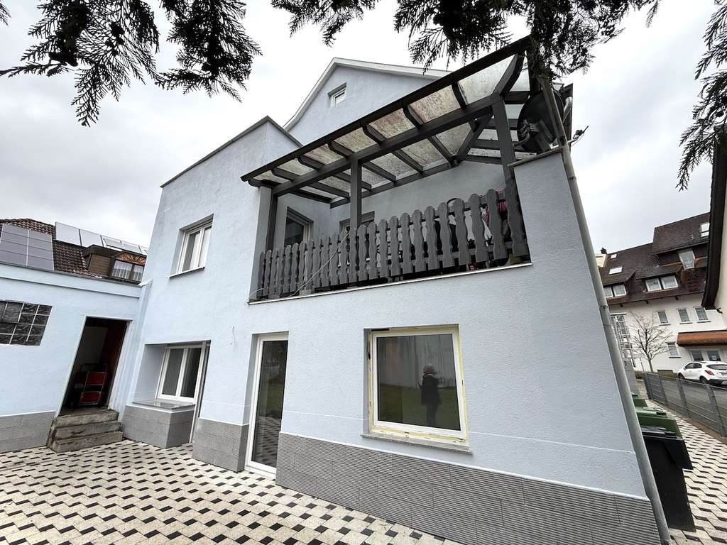 Immobilie in Seelbach - Rendite? Platz für die Familie? 3 Wohnungen in bester Lage von Seelbach - Bild 2