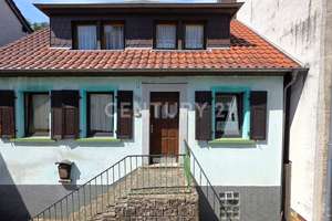 Charmantes beidseitig angebautes Einfamilienhaus mit großem Garten in ruhiger Lage von Sulzbach – Die vollständige Adresse der Immobilie erhältst du vom Anbieter., 66280 Sulzbach/Saar – Vorschaubild 3