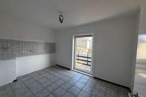 Gepflegte 3,5-Zimmer Maisonette-Wohnung im 3. OG und 4.OG mit Balkon in Gelsenkirchen-Altstadt – Gildenstrasse 00, 45879 Altstadt, Gelsenkirchen – Vorschaubild 6