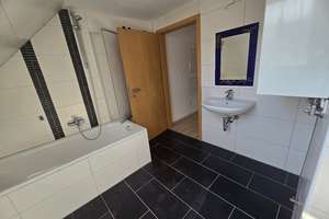 Moderne 4-Zimmer-Maisonette mit Dachloggia, Balkon und 2 Bädern in Nürnberg – Gabelsbergerstr. 3, 90459 Galgenhof, Nürnberg – Vorschaubild 17