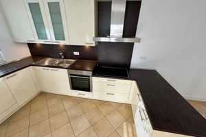 NEU!! Stilvolles, vollständig renoviertes Reihenhaus mit Garten und Einbauküche  – Wandersmannstraße 72d, 65205 Wiesbaden – Vorschaubild 3
