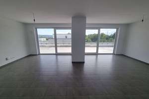 ***Elegante 3-Zi.-Penthouse-Whg. mit 90 qm großer Dachterrasse, 2 TG-Stellplätzen und EBK*** – 70374 Muckensturm, Stuttgart – Vorschaubild 3