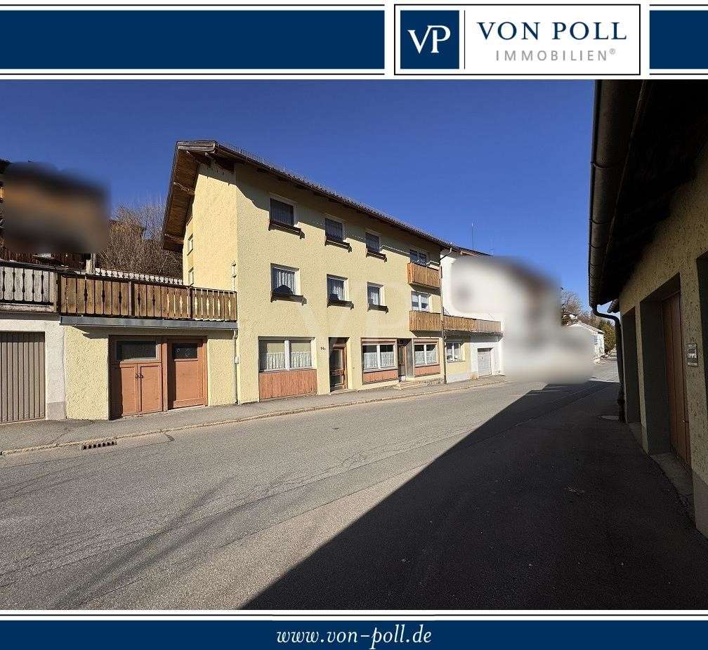 Geräumiges Wohn- und Geschäftshaus mit 6 Garagen, Regen Kreis – Bild 1