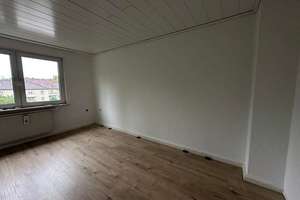 Frisch Renovierte 3 Zimmer Wohnung in Gelsenkirchen zu vermieten. – 45888 Bulmke-Hüllen, Gelsenkirchen – Vorschaubild 2