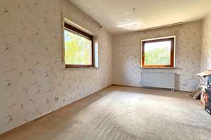 Platz für neue Ideen: Freistehendes Einfamilienhaus mit Garten in Schorndorf – Die vollständige Adresse der Immobilie erhältst du vom Anbieter., 73614 Schorndorf – Vorschaubild 8