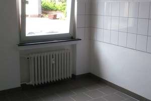 *umfangreich renoviert* *eigener Balkon* *allg. Garten* *Parkplatz mögl.* – Am Zehnthof 38, 45139 Frillendorf, Essen – Vorschaubild 3