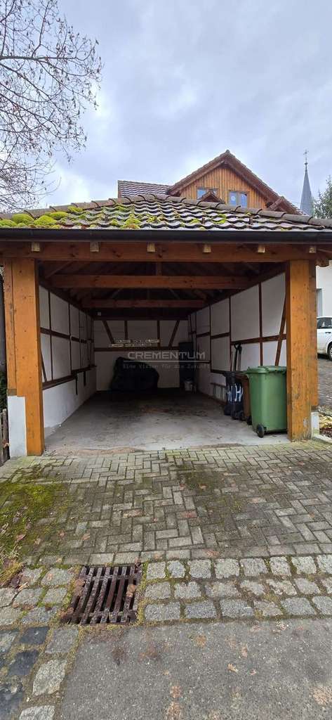 Immobilie in Blumberg - MFH-Ensemble mit 5 Wohnungen & Lager/Halle – solide Kapitalanlage (provisionsfrei) - Bild 2