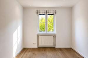 Hochwertig saniertes Townhouse mit sonnigem Garten - urban wohnen nahe Isar und Klinikviertel – Die vollständige Adresse der Immobilie erhältst du vom Anbieter., 81545 Harlaching, München – Vorschaubild 16