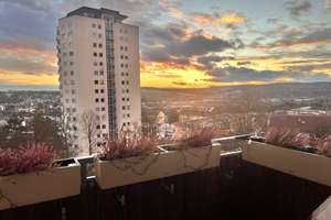 3 Zi. Ulm-Eselsberg/ Balkon Südwest+Weitblick/ Einbauküche/ 2 Aufzüge/ sofort verfügbar 