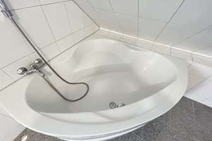 Property thumbnail 36