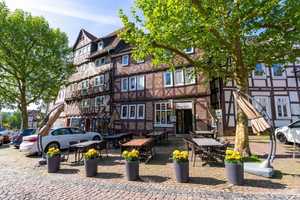 Wohn- und Geschäftshaus in der malerischen Altstadt von Frankenberg (Eder) – Waldeck-Frankenberg (Kreis) – Vorschaubild 1