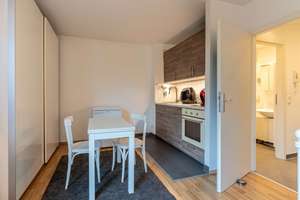 Renoviertes, demnächst bezugsbereites Studentenapartment in Schwabing-West mit solider Mietrendite – Die vollständige Adresse der Immobilie erhältst du vom Anbieter., 80797 Am Luitpoldpark, München – Vorschaubild 2