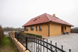 ☆ ☆ ☆ ☆ ☆ Einfamiienhaus am See, großzügig und luxuriös, unweit von Prenzlau ☆ ☆ ☆ ☆ ☆ – Am Grünower See 5, 17291 Grünow – Vorschaubild 37