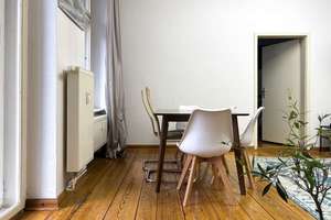 Klassischer Altbau mit Dielenboden und Balkon zwischen Prenzlauer Berg und Mitte – Die vollständige Adresse der Immobilie erhältst du vom Anbieter., 10119 Prenzlauer Berg, Berlin – Vorschaubild 4