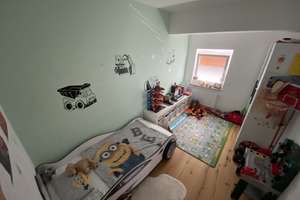 Neuwertige 4-Raum-EG-Wohnung mit Balkon und Einbauküche in Stuttgart – Die vollständige Adresse der Immobilie erhältst du vom Anbieter., 70372 Seelberg, Stuttgart – Vorschaubild 12