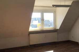 Helle 2-Zimmer-Nichtraucher- DG-Wohnung  in Bottrop-Fuhlenbrock – Herderstr. 37, 46242 Fuhlenbrock, Bottrop – Vorschaubild 3