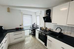 Dormagen-City! 3-Zimmer-Wohnung mit Balkon – Unter den Hecken 115, 41539 Dormagen – Vorschaubild 2