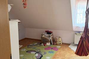 Charmante Doppelhaushälfte mit Wintergarten und Garage in Leipzig- Rückmarsdorf – Die vollständige Adresse der Immobilie erhältst du vom Anbieter., 4178 Burghausen-Rückmarsdorf, Leipzig – Vorschaubild 6