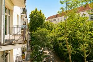 Charmante Wohnung mit zwei Balkonen im soliden Altbau im Boxhagener Kiez – Die vollständige Adresse der Immobilie erhältst du vom Anbieter., 10245 Friedrichshain, Berlin – Vorschaubild 11