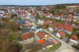 Vielseitig! Gepflegtes, älteres Einfamilienhaus mit viel Platz – Die vollständige Adresse der Immobilie erhältst du vom Anbieter., 84072 Au in der Hallertau – Vorschaubild 2