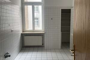 Nicht Familiengeeignet-Renovierte 4-Zimmerwohnung in Wiesbaden-Biebrich – Die vollständige Adresse der Immobilie erhältst du vom Anbieter., 65203 Biebrich, Wiesbaden – Vorschaubild 7