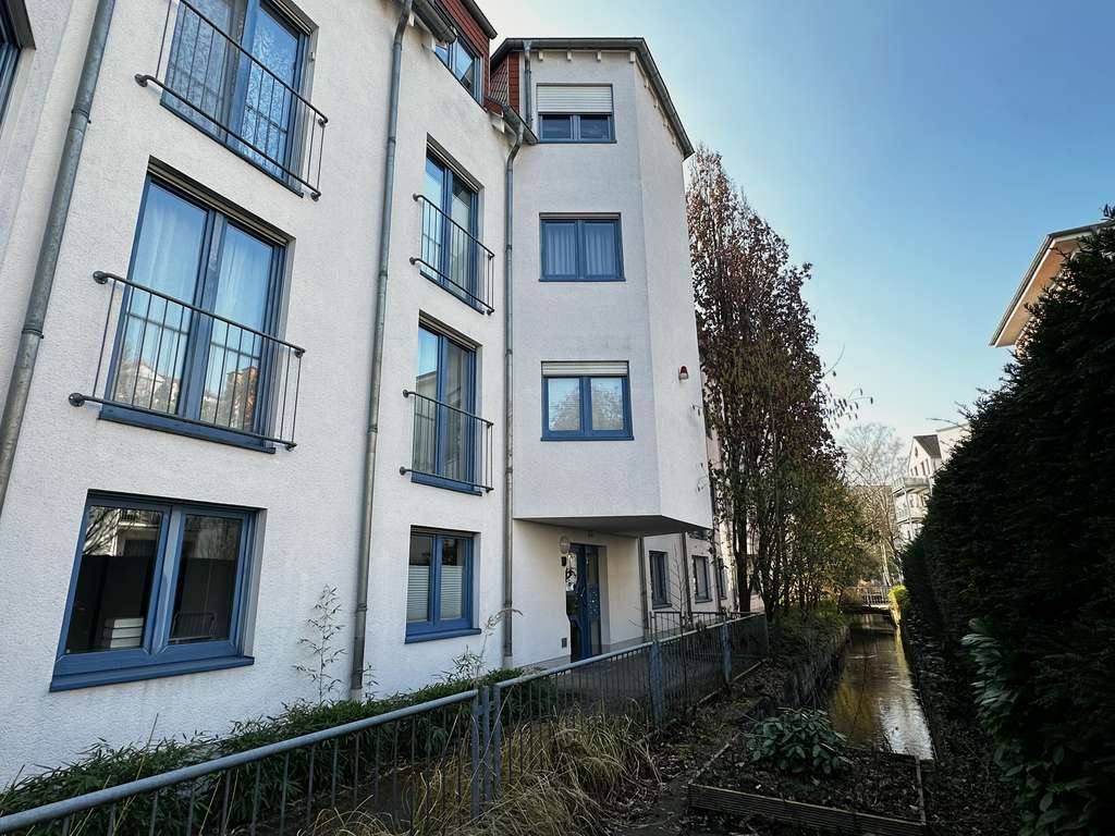 Helle 2 Zimmer Wohnung mit Balkon in Köln-Dellbrück