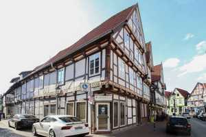 Repräsentative Ecklage in der Celler Altstadt – Wohnen und Arbeiten kombiniert – Celle (Kreis) – Vorschaubild 1