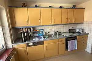 Sehr schönes Zweifamilienhaus in guter Lage – Marburg-Biedenkopf (Kreis) – Vorschaubild 3