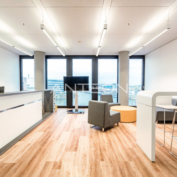 Hafenspitze | Sensationeller Blick über Düsseldorf | Besetzter Empfang