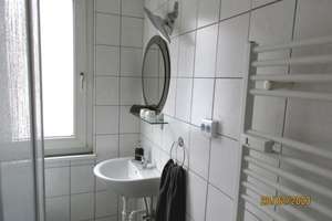 Schöne 3,5-Zimmer-Wohnung mit Balkon renoviert / bezugsfertig in Duisburg   