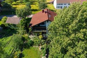 Idyllisch! Zweifamilienhaus mit traumhaftem Garten – Die vollständige Adresse der Immobilie erhältst du vom Anbieter., 89186 Illerrieden – Vorschaubild 5