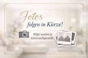 Frisch renovierte Dachgeschosswohnung mit Einbauküche