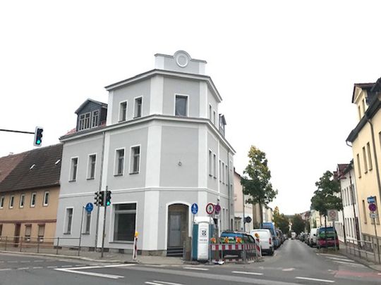 "Haus Meinel": Top sanierte Gewerbeflächen zentral in Borna!