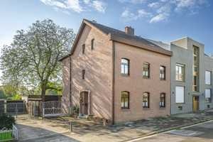 Bezugsfreies Zweifamilienhaus mit Garage und großem Süd-Garten – Aachen (Kreis) – Vorschaubild 2