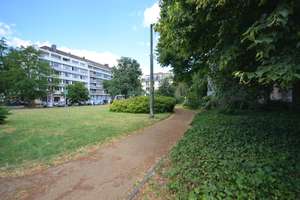 Barrierefreie Altbau- Stadtwohnung | Sandsteinfassade | Hohe Decken | Aufzug | vis-a-vis Malkasten – 40479 Pempelfort, Düsseldorf – Vorschaubild 10