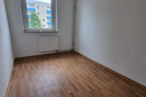 Günstige 3-Zimmer-Wohnung mit Balkon – Garbsener Str. 44, 39218 Schönebeck (Elbe) – Vorschaubild 4