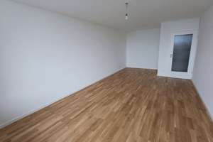 Helle 1-Zimmer-Wohnung in München mit Balkon und tollen Ausblick – Appenzeller Straße 137, 81475 Fürstenried-West, München – Vorschaubild 2