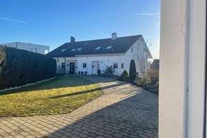 Gepflegte Doppelhaushälfte in Göggingen – Die vollständige Adresse der Immobilie erhältst du vom Anbieter., 73571 Göggingen – Vorschaubild 1
