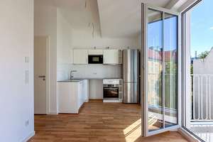 4,3% Rendite - Sonnige 1-Zimmerwohnung in Charlottenburg - Kapitalanlagewohnung! – Osnabrücker Straße 27, 10589 Charlottenburg, Berlin – Vorschaubild 3