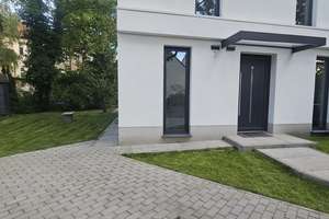 Erstbezug: Moderne Doppelhaushälfte in Karlshorst zur Miete – Die vollständige Adresse der Immobilie erhältst du vom Anbieter., 10318 Karlshorst, Berlin – Vorschaubild 3