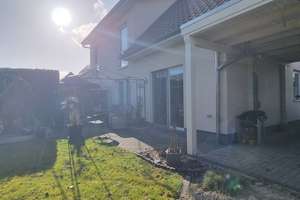 Schöne Doppelhaushälfte aus 2013 mit Carport auf ca. 392 m² Grundstück in ruhiger Lage von Edewecht – Die vollständige Adresse der Immobilie erhältst du vom Anbieter., 26188 Edewecht – Vorschaubild 5