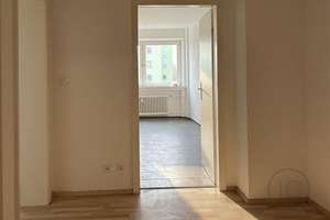 Gepflegte 3-Zimmer-Wohnung mit Balkon mit Blick ins Grüne – Die vollständige Adresse der Immobilie erhältst du vom Anbieter., 41179 Rheindahlen-Mitte, Mönchengladbach – Vorschaubild 4