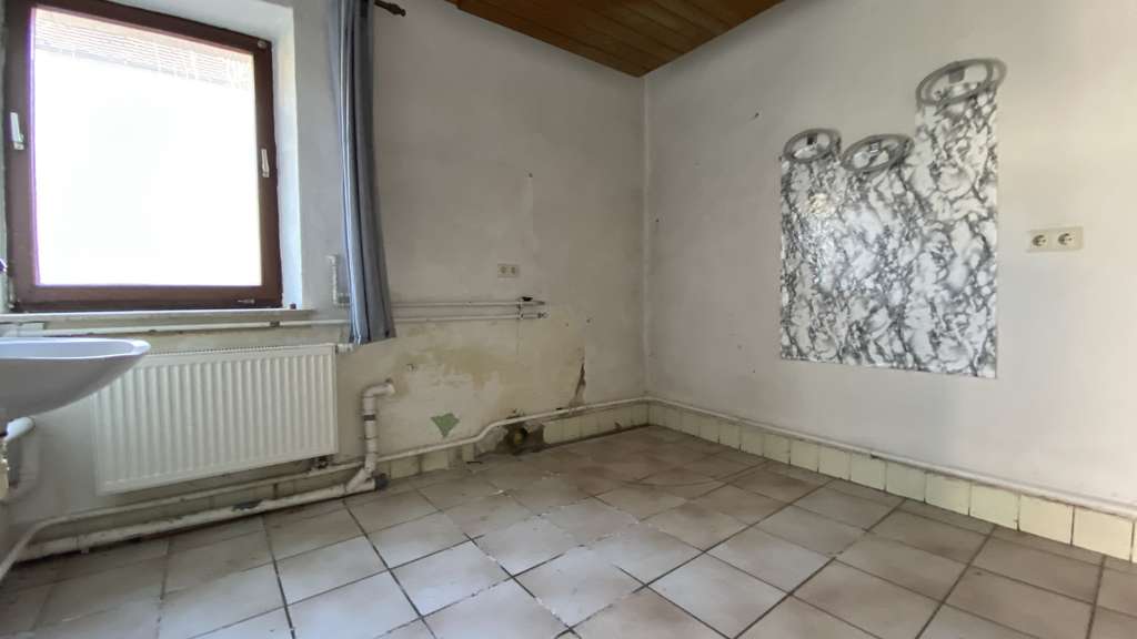 Immobilie in Rain - Liebhaberobjekt: Denkmalgeschütztes Haus mit Ausbaureserve - Bild 4