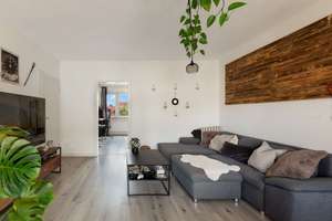 Modernisierte 3-Zimmer-Wohnung mit West-Loggia in ruhiger Lage – Die vollständige Adresse der Immobilie erhältst du vom Anbieter., 50999 Sürth, Köln – Vorschaubild 5